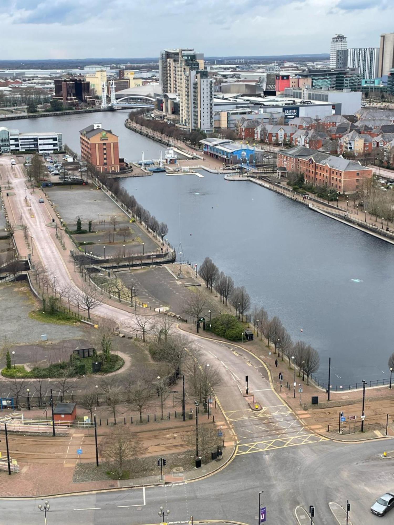 Quayside Penthouse 2 Bedroom Ensuite Near Media City & Manchester United ภายนอก รูปภาพ